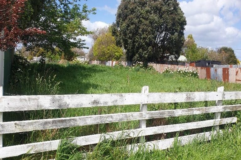 Photo of property in 40 Gloag Street, Waverley, 4510