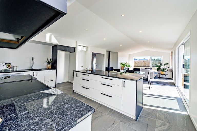 Photo of property in 45 School Lane, Kirwee, Darfield, 7571