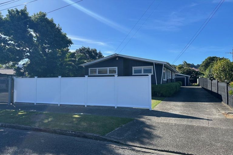 Photo of property in 74 Garden Road, Avalon, Lower Hutt, 5011