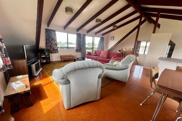 Photo of property in 2 Ngatiwai Place, Whangaruru, Russell, 0184