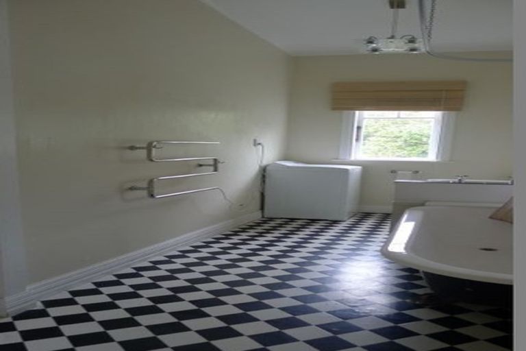 Photo of property in 85 Todman Street, Brooklyn, Wellington, 6021