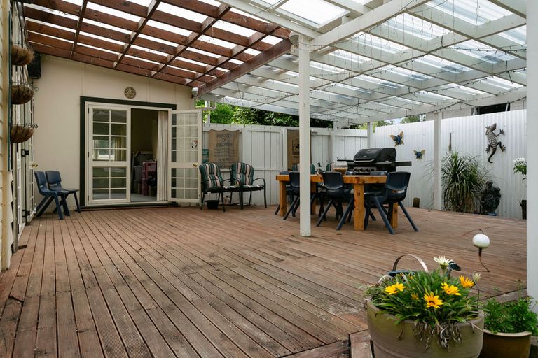 Photo of property in 138 Victoria Street, Cambridge, 3434