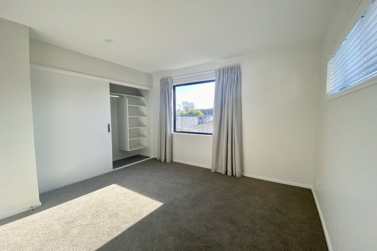 Photo of property in 3/89 Champion Street, Edgeware, Christchurch, 8013
