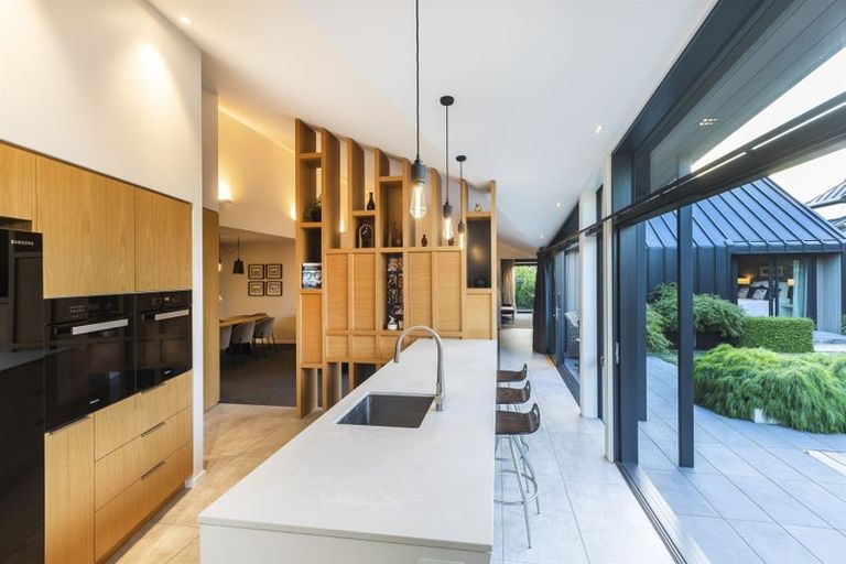 Photo of property in 7 Allister Avenue, Merivale, Christchurch, 8014