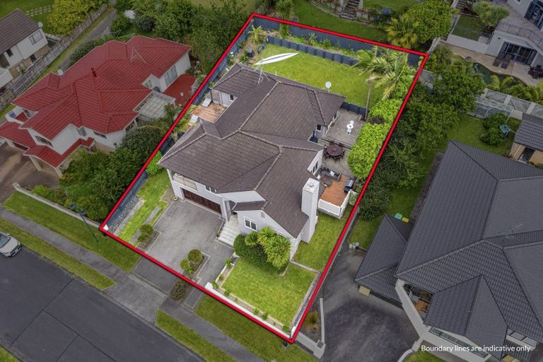 Photo of property in 30 Hogarth Rise, West Harbour, Auckland, 0618