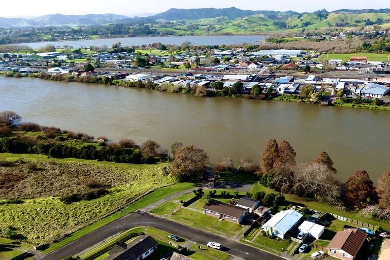 Photo of property in 1 George Clay Place, Huntly, 3700