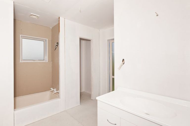 Photo of property in 763 Owhiwa Road, Parua Bay, Onerahi, 0192