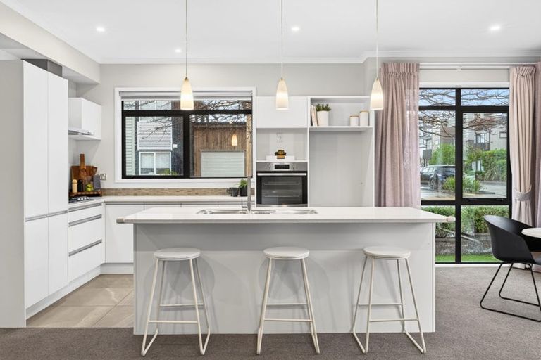 Photo of property in 2 Poaka Road, Hobsonville, Auckland, 0616