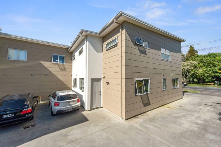 Photo of property in 2/167 Knighton Road, Hillcrest, Hamilton, 3216