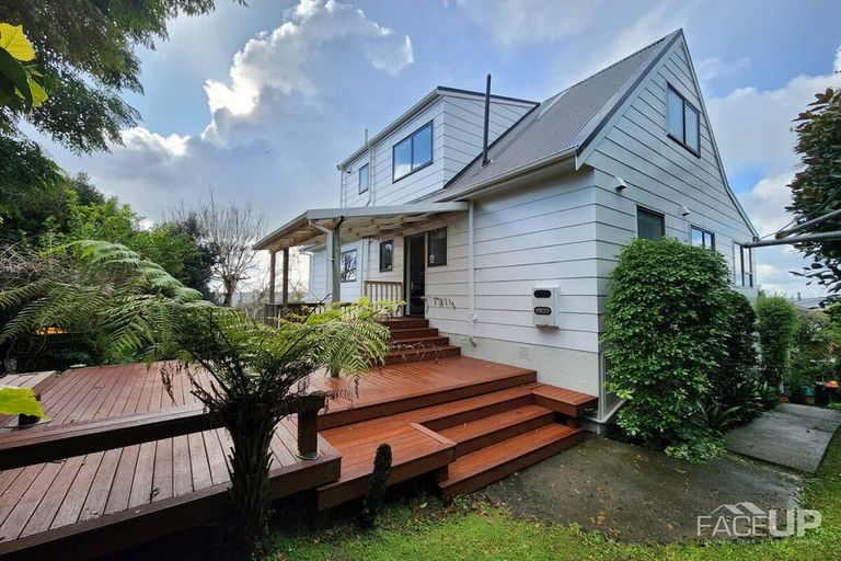 Photo of property in 5 Widmore Drive, Massey, Auckland, 0614