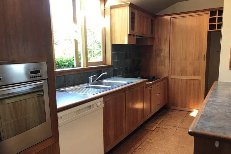 Photo of property in 1/34 Hackthorne Road, Cashmere, Christchurch, 8022