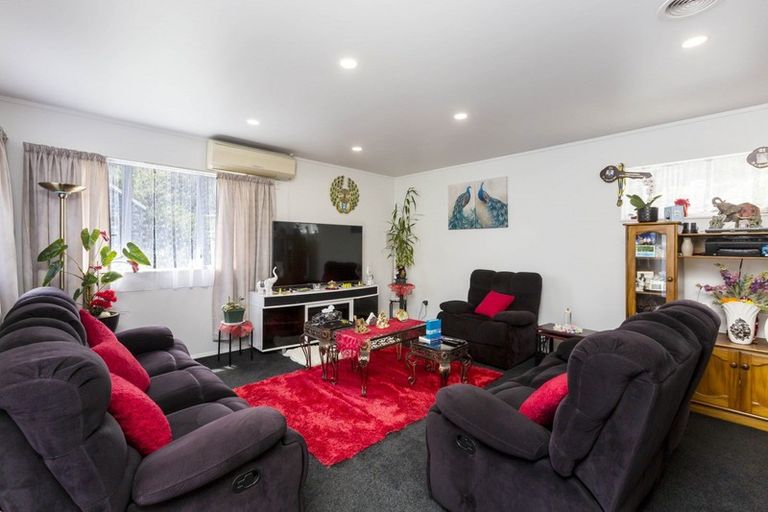 Photo of property in 5 Hayward Terrace, Waiwhetu, Lower Hutt, 5010