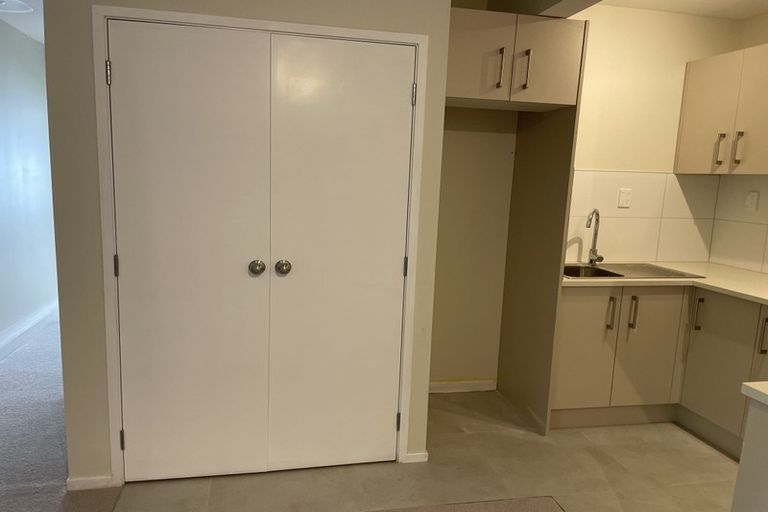 Photo of property in 18 Newstead Avenue, Browns Bay, Auckland, 0632