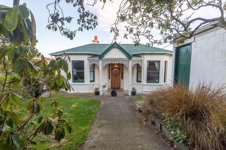 Photo of property in 3 Neidpath Road, Mornington, Dunedin, 9011