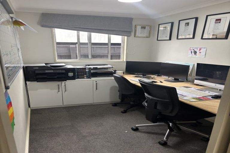 Photo of property in 26 Perry Street, Papanui, Christchurch, 8053