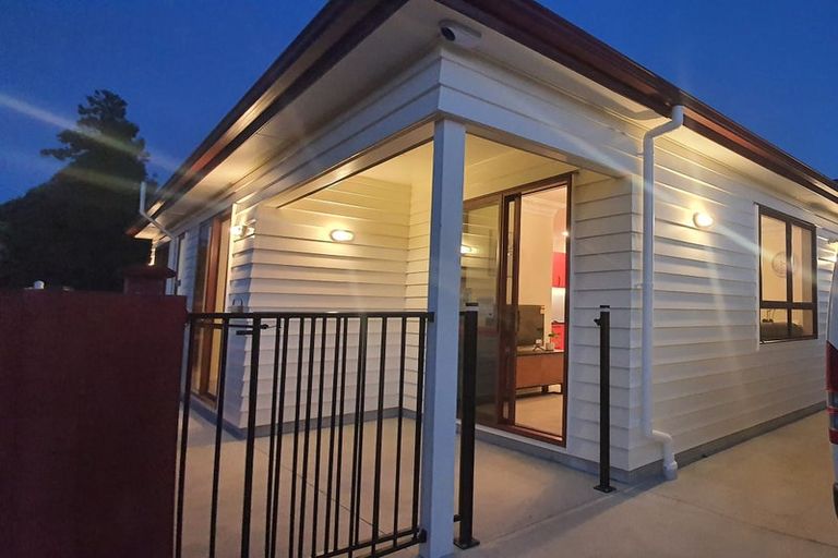 Photo of property in 3/48 Pooks Road, Ranui, Auckland, 0612