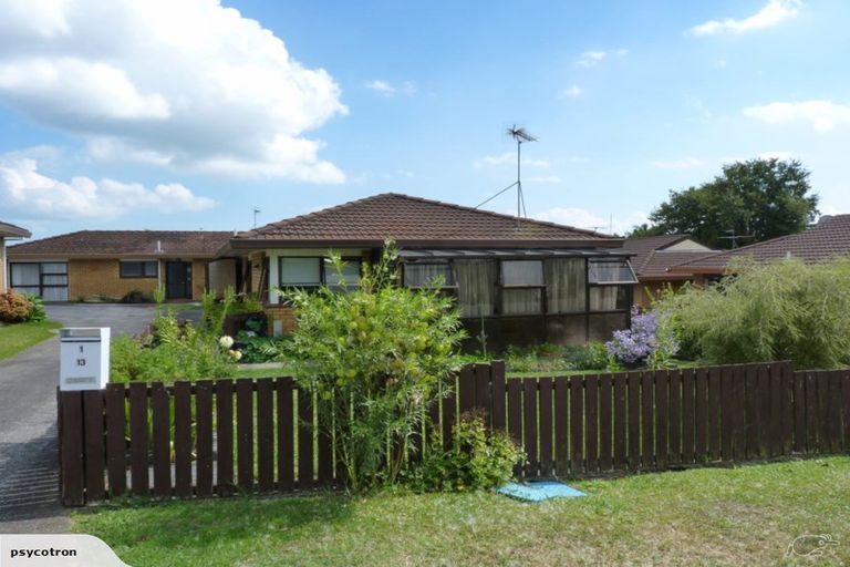 Photo of property in 1/13 Menary Street, Papakura, 2110