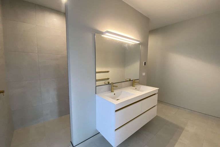 Photo of property in 83b Maxwell Road, Blenheim, 7201