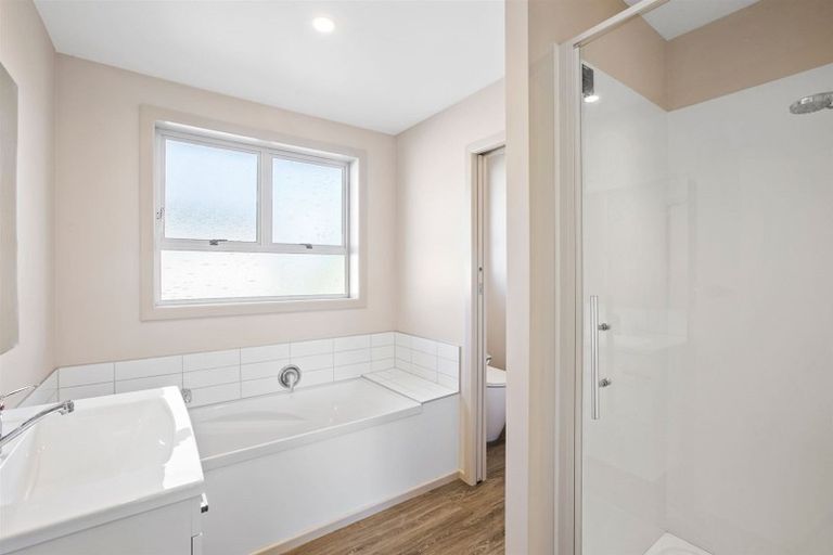 Photo of property in 19a Truby King Street, Merrilands, New Plymouth, 4312