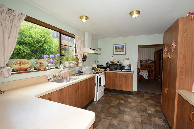 Photo of property in 54 Frasers Road, Glenross, Dunedin, 9011