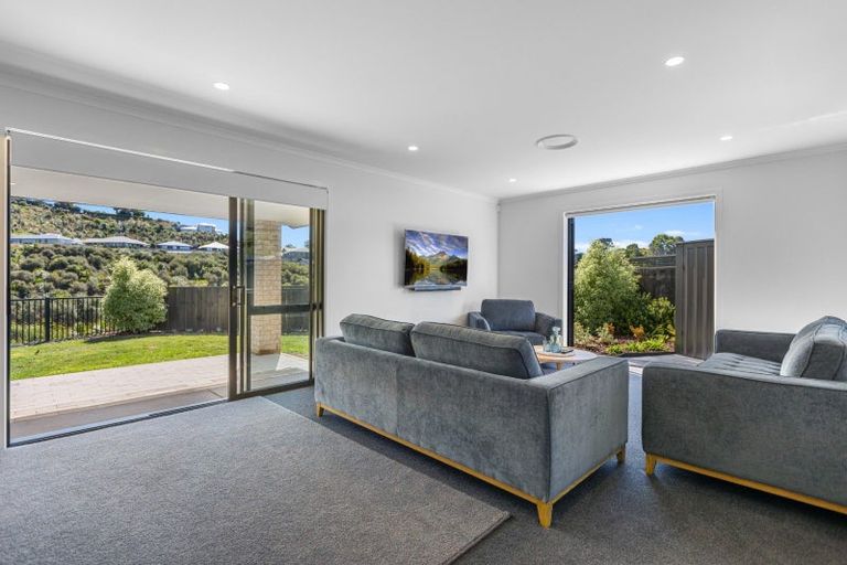 Photo of property in 166 Adler Drive, Ohauiti, Tauranga, 3112