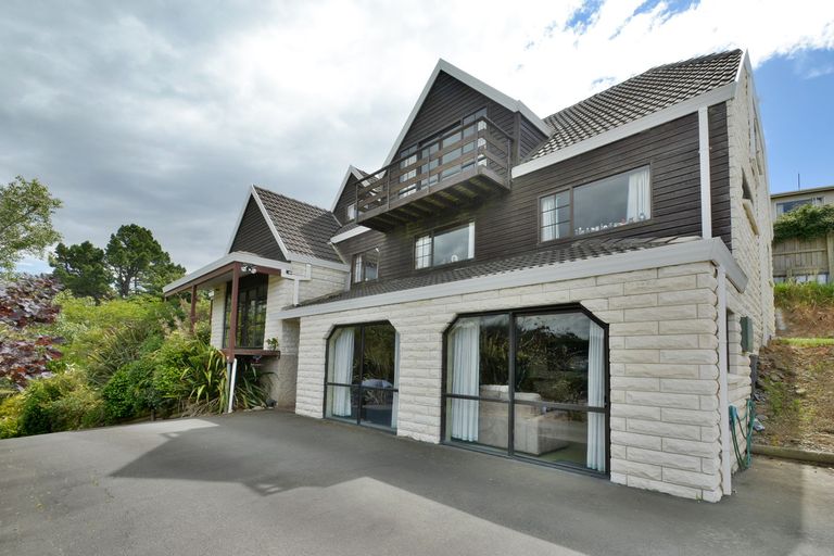 Photo of property in 54 Frasers Road, Glenross, Dunedin, 9011