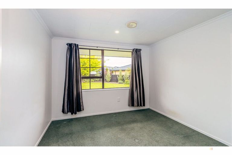 Photo of property in 15 Sawdon Place, Gleniti, Timaru, 7910