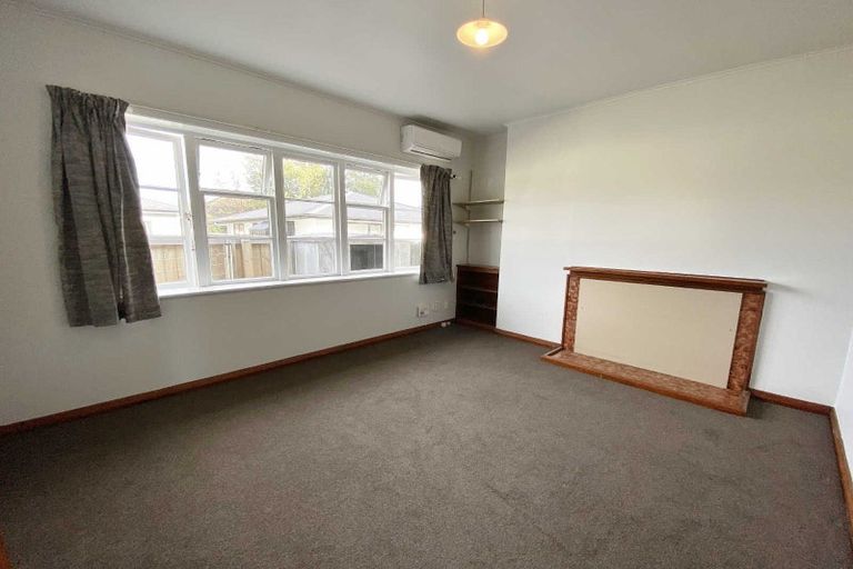 Photo of property in 37 Wainui Street, Riccarton, Christchurch, 8041