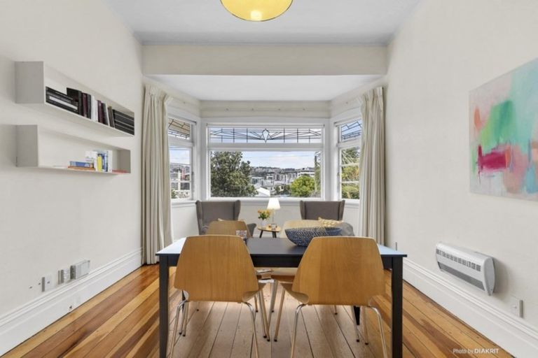 Photo of property in 35 Brougham Street, Mount Victoria, Wellington, 6011
