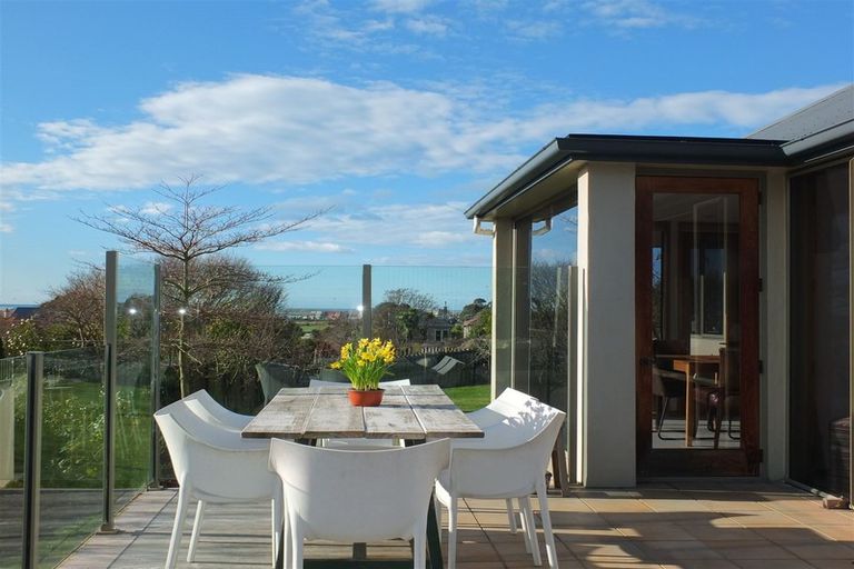 Photo of property in 25b Wai-iti Road, Maori Hill, Timaru, 7910