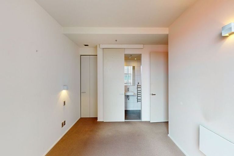 Photo of property in The Wellington Suites, 483/233 Cuba Street, Te Aro, Wellington, 6011