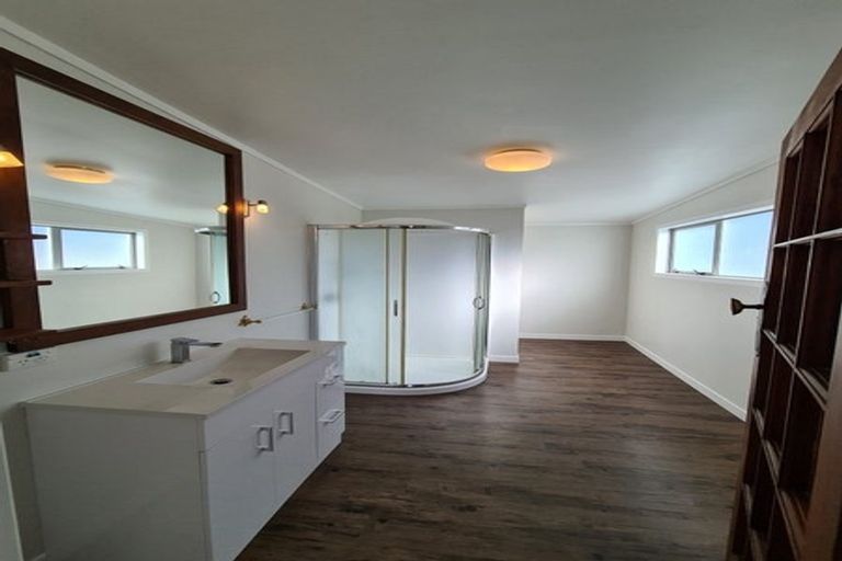 Photo of property in 28 Gossling Street, Okato, 4335