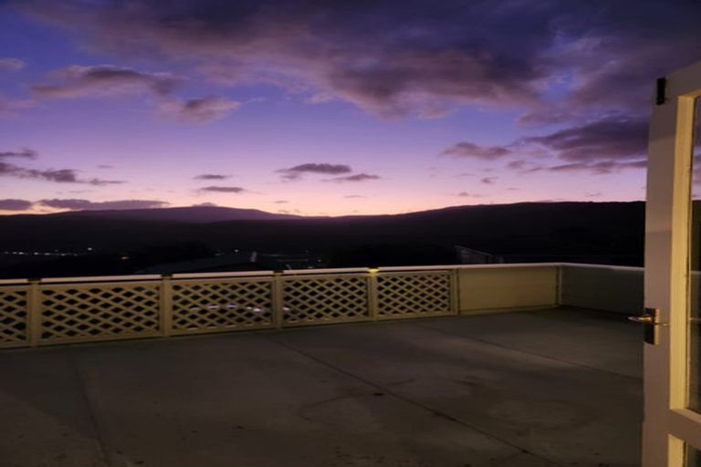 Photo of property in 76 Lord Street, Stokes Valley, Lower Hutt, 5019