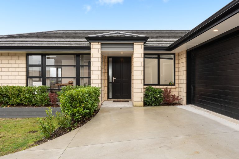 Photo of property in 11 Bernies Way, Ohauiti, Tauranga, 3112