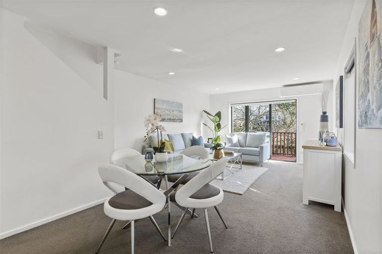 Photo of property in 1626/10 John Jennings Drive, Oteha, Auckland, 0632