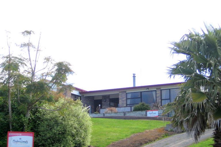 Photo of property in 2 Denby Close, Athenree, Katikati, 3177