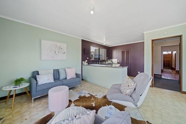 Photo of property in 26 Awamutu Grove, Waiwhetu, Lower Hutt, 5010