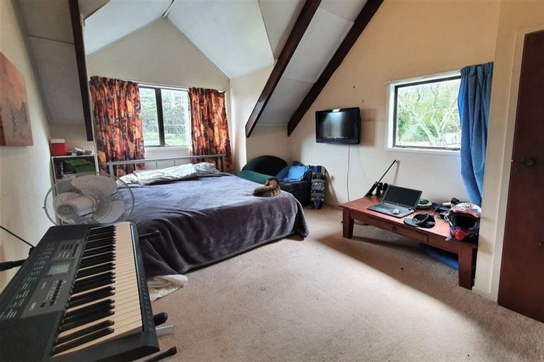 Photo of property in 761 Driving Creek Road, Coromandel, 3583