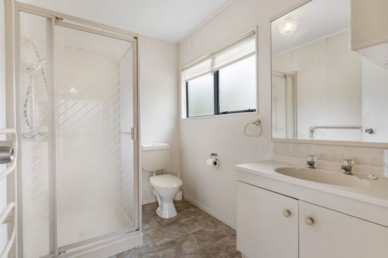 Photo of property in 17 Charlotte Street, Stanmore Bay, Whangaparaoa, 0932