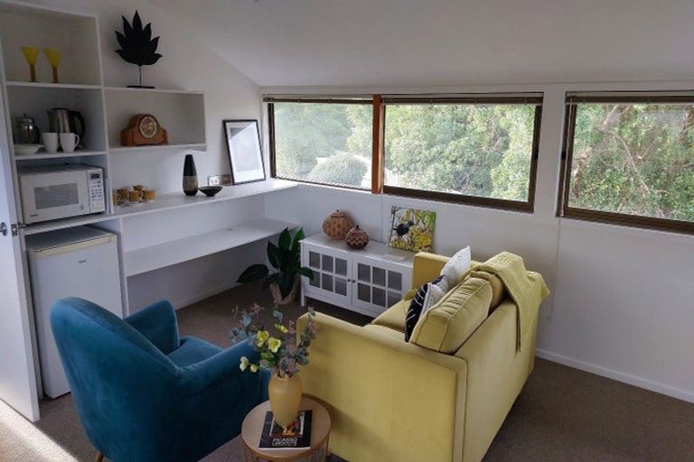 Photo of property in 106 Paetawa Road, Peka Peka, Waikanae, 5391