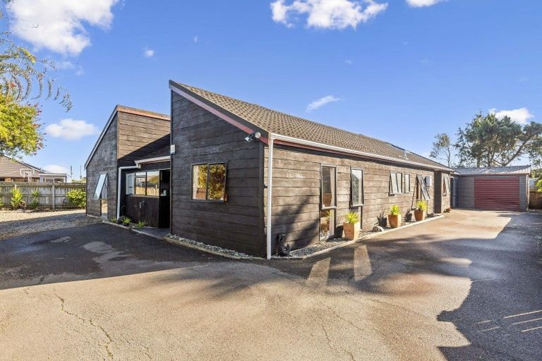 Photo of property in 18 Wood Leigh, Paraparaumu Beach, Paraparaumu, 5032