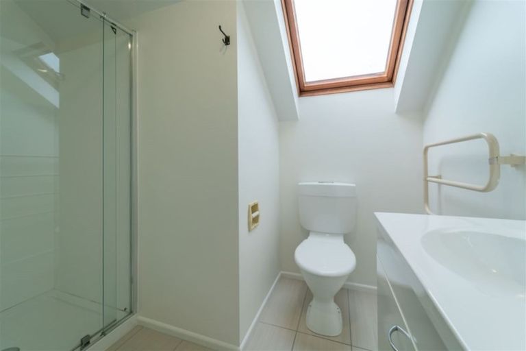 Photo of property in 18 Kotare Street, Fendalton, Christchurch, 8041