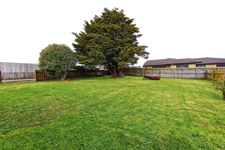 Photo of property in 2/12 Gifford Road, Papatoetoe, Auckland, 2025