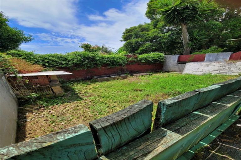 Photo of property in 31 Driver Road, Mangere East, Auckland, 2024