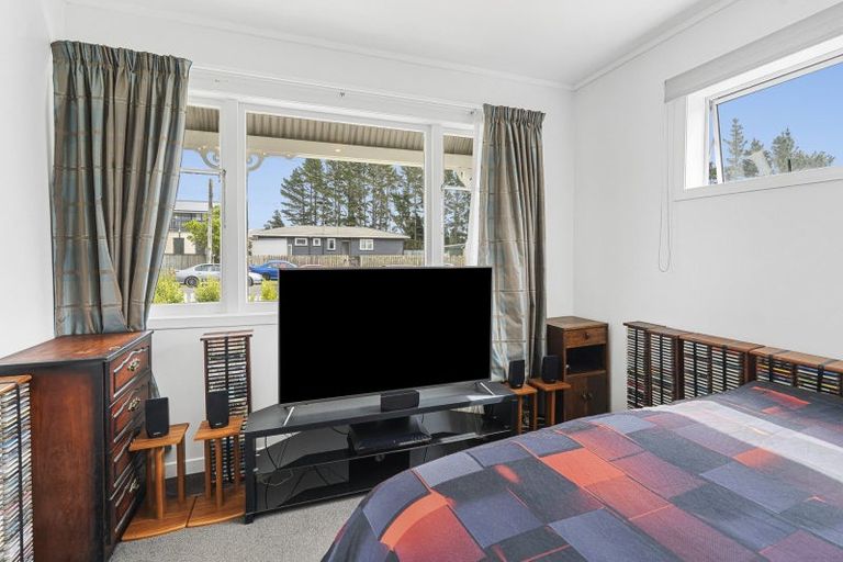 Photo of property in 7 Cutfield Street, Inglewood, 4330