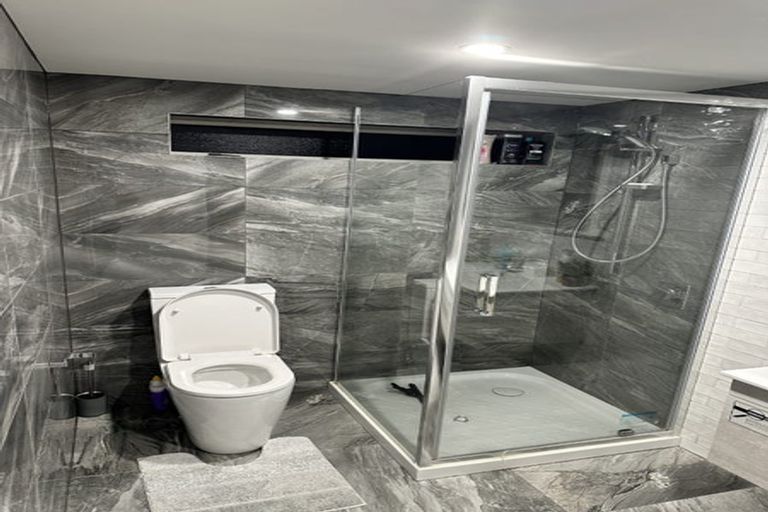 Photo of property in 2a Cobden Road, Bluff Hill, Napier, 4110