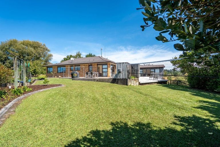 Photo of property in 20 Kennedy Road, Dairy Flat, Albany, 0792