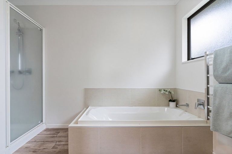 Photo of property in 56b Hartford Avenue, Papamoa Beach, Papamoa, 3118