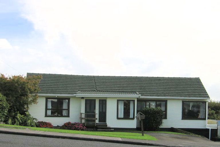 Photo of property in 1/32 View Road, Shelly Park, Auckland, 2014