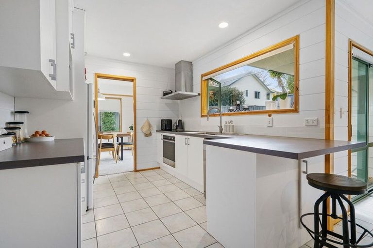 Photo of property in 8a Hall Street, Cambridge, 3434